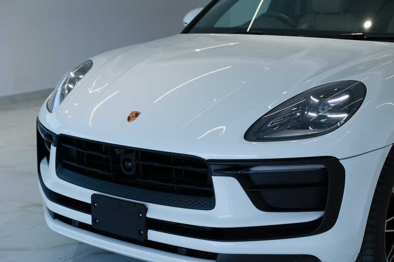 2023 Porsche Macan 2,0L 2023 Cyprus