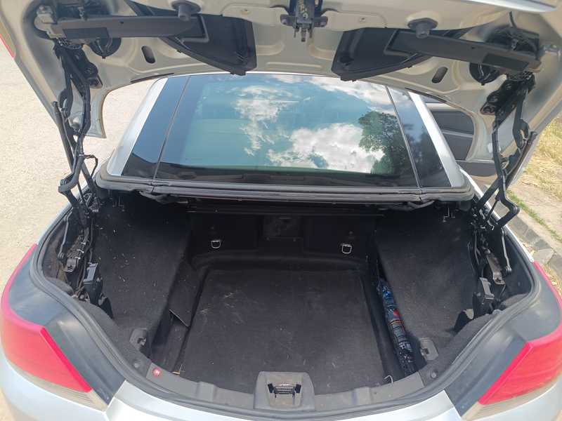 2007 Opel, Vauxhall Astra 1,6L 2007 Cyprus