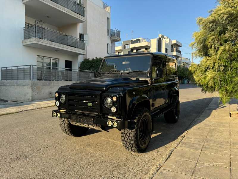 1997 Land Rover Defender 2,5L 1997 Cyprus