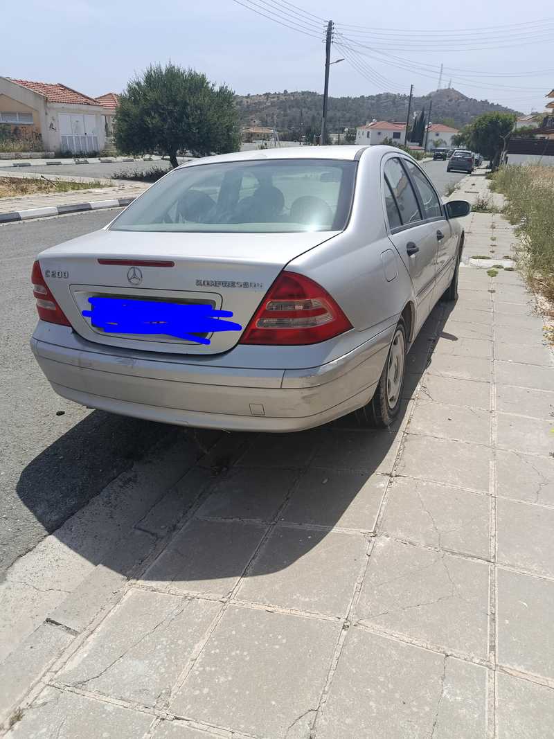 2003 Mercedes-Benz C-Class 2,0L 2003 Cyprus