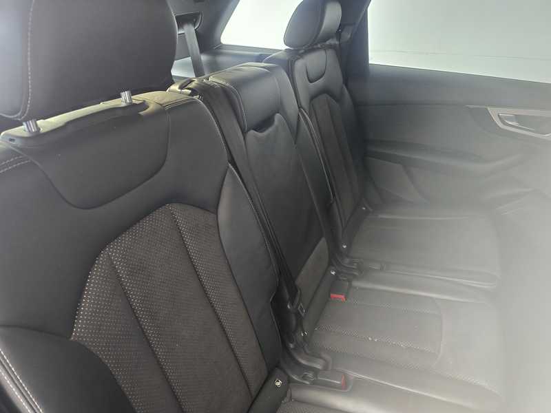 2016 Audi Q7 3,0L 2016 Cyprus