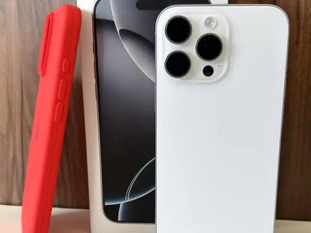 Iphone 16 pro max | 256gb | white titanium | 94 battery | box, cable & case, Limassol — Erimi