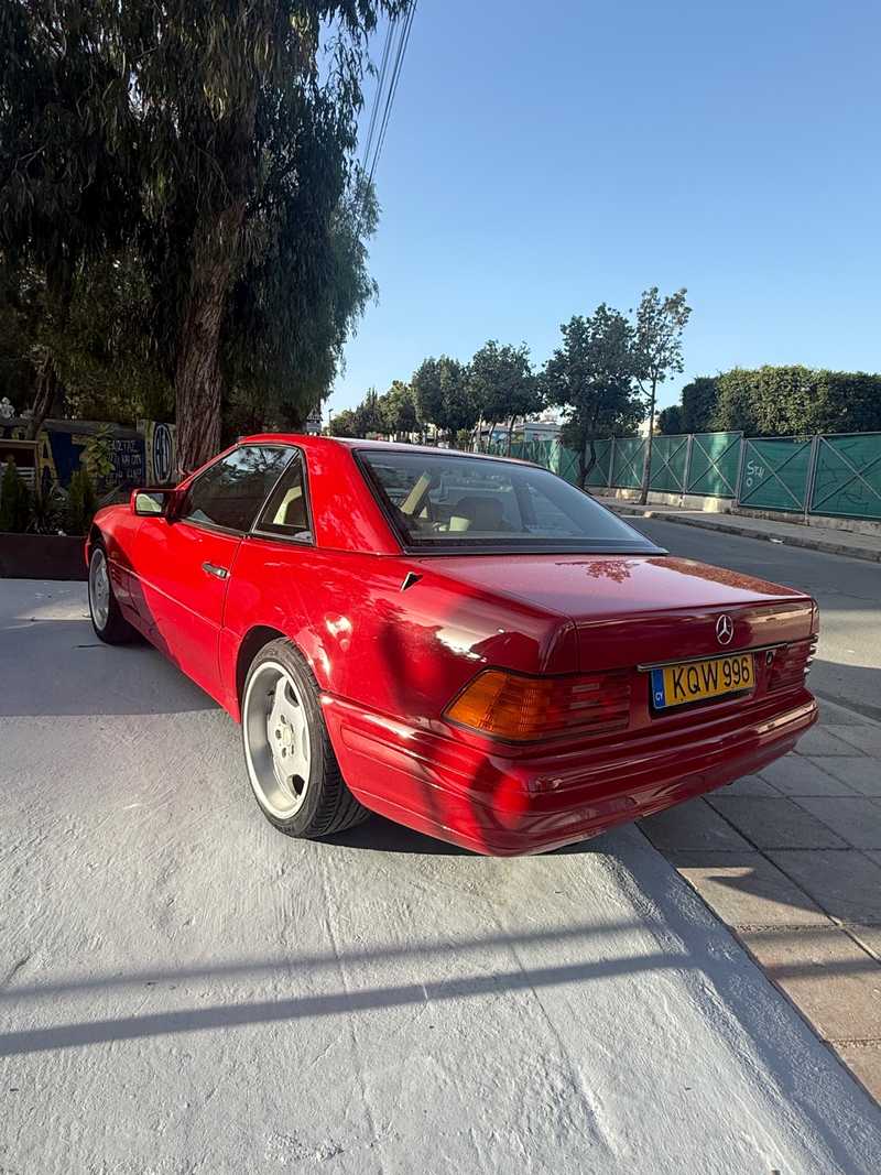 1990 Mercedes-Benz SL-Class 2,8L 1990 Cyprus