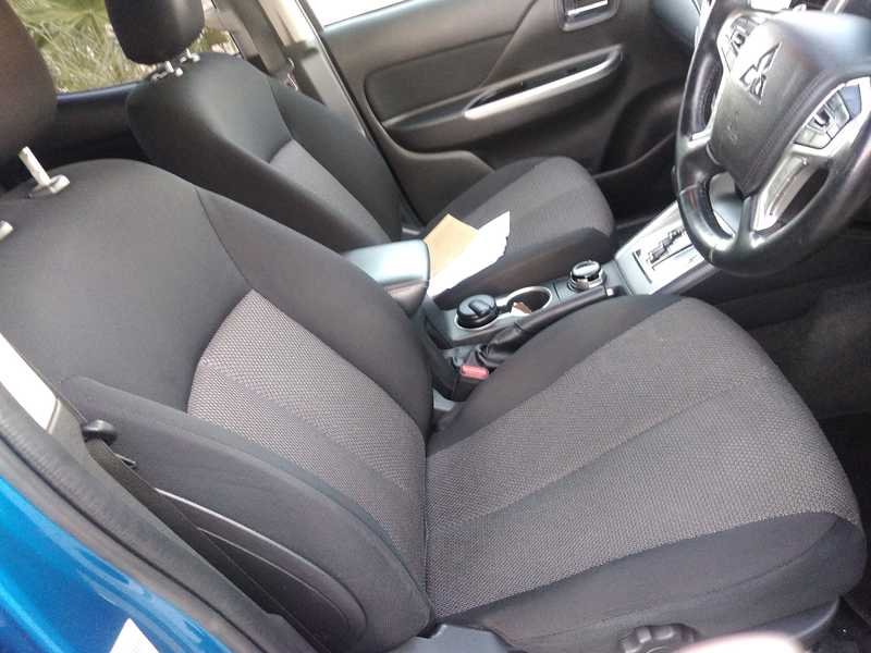 2020 Mitsubishi L200 2,3L 2020 Cyprus
