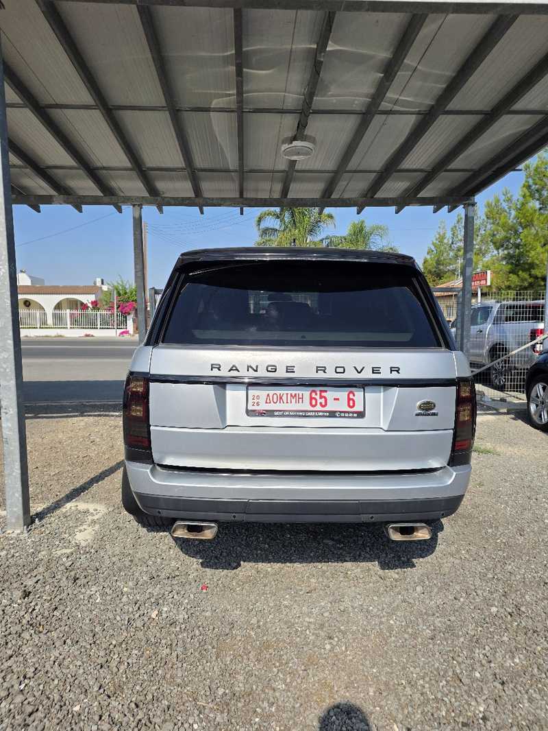 2017 Land Rover Range Rover Vogue 4,4L 2017 Cyprus