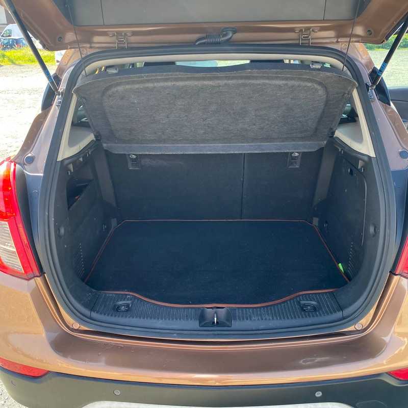 2017 Opel, Vauxhall Mokka 1,6L 2017 Cyprus