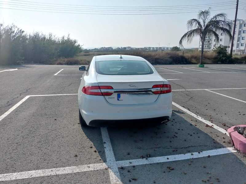 2013 Jaguar XF 2,2L 2013 Cyprus