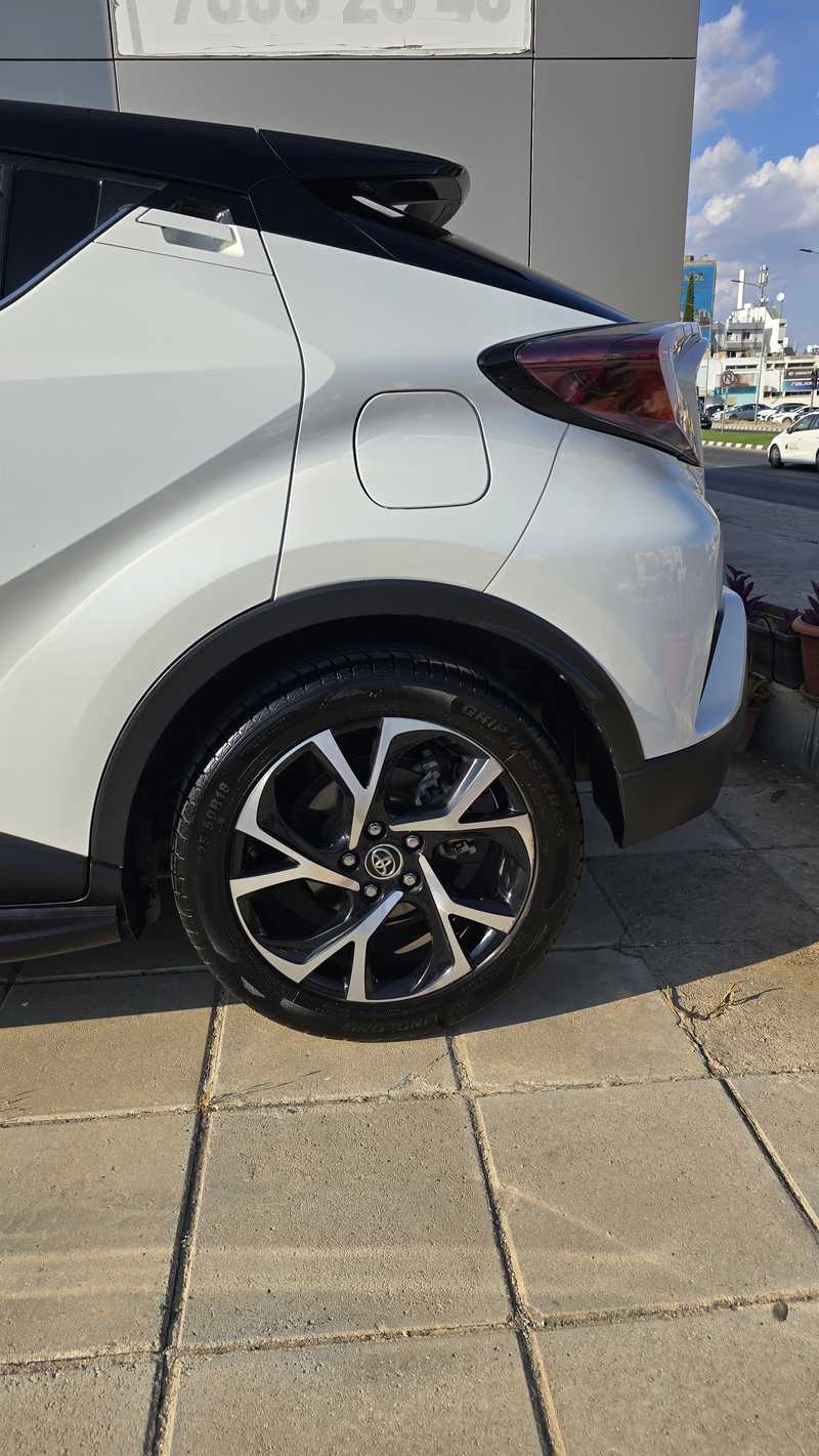 2018 Toyota C-HR 1,8L 2018 Cyprus