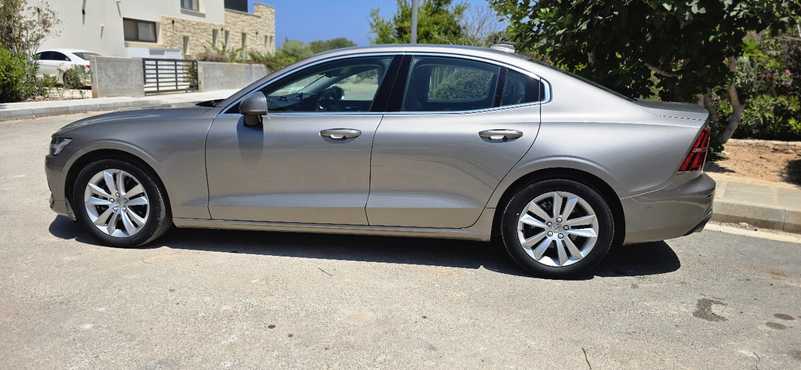 2020 Volvo S60 2,0L 2020 Cyprus