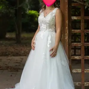 2 νυφικά φορεματα, Nicosia — Nicosia - Kaimakli