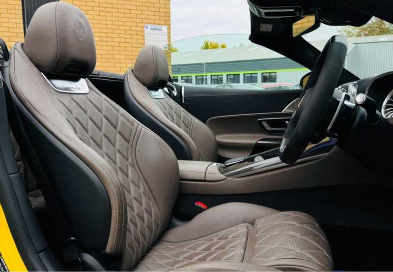 2024 Mercedes-Benz SL-Class 4,0L 2024 Cyprus