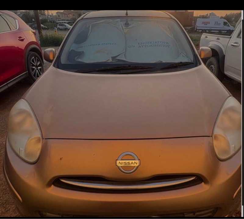 Nissan March 1,2L 2011