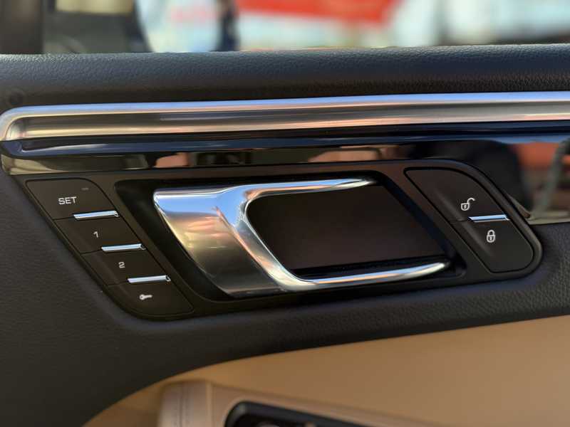 2016 Porsche Macan 3,0L 2016 Cyprus
