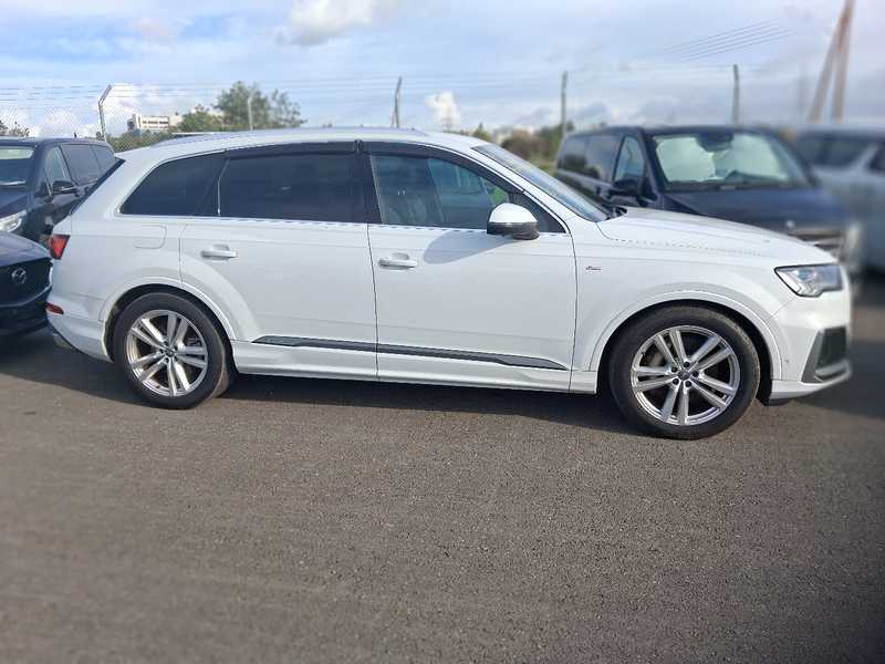 Audi Q7 3,0L 2022