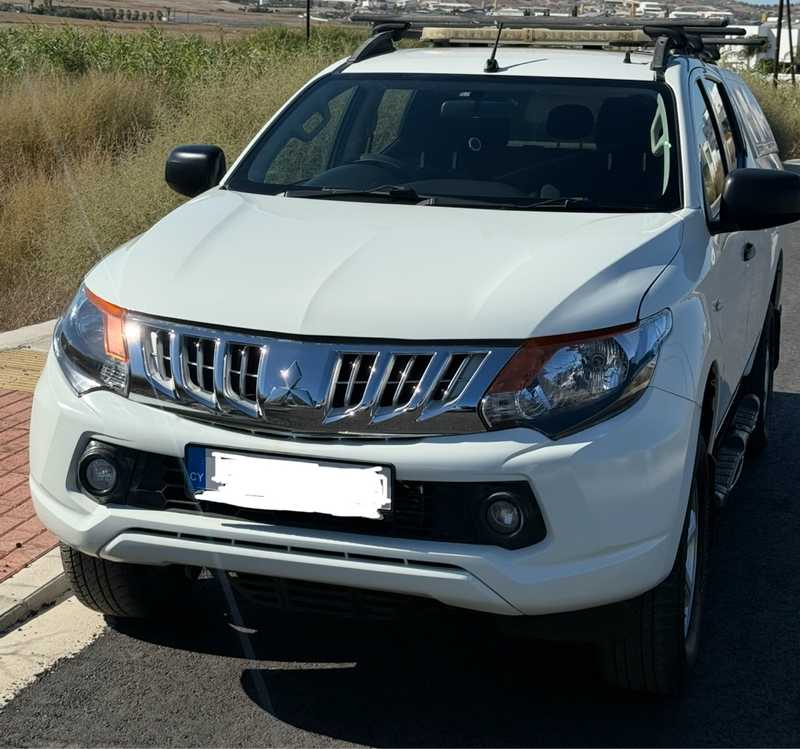 2016 Mitsubishi L200 2,4L 2016 Cyprus