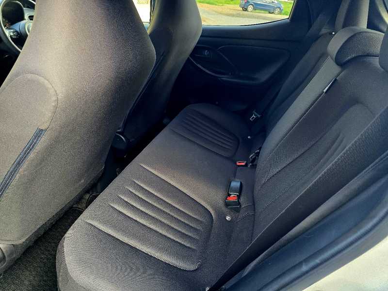 2021 Toyota Yaris 1,5L 2021 Cyprus
