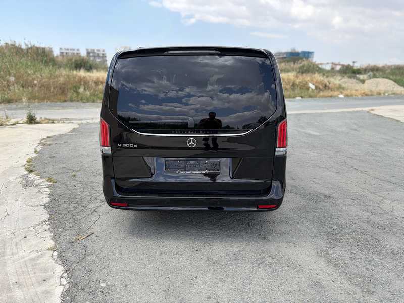 2026 Mercedes-Benz V-Class 2,2L 2026 Cyprus