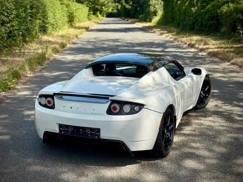 2011 Tesla Roadster Electric 2011 Cyprus