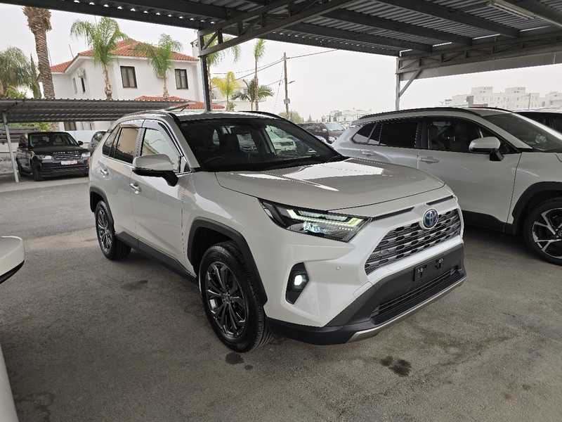 Toyota RAV4 2,5L 2022