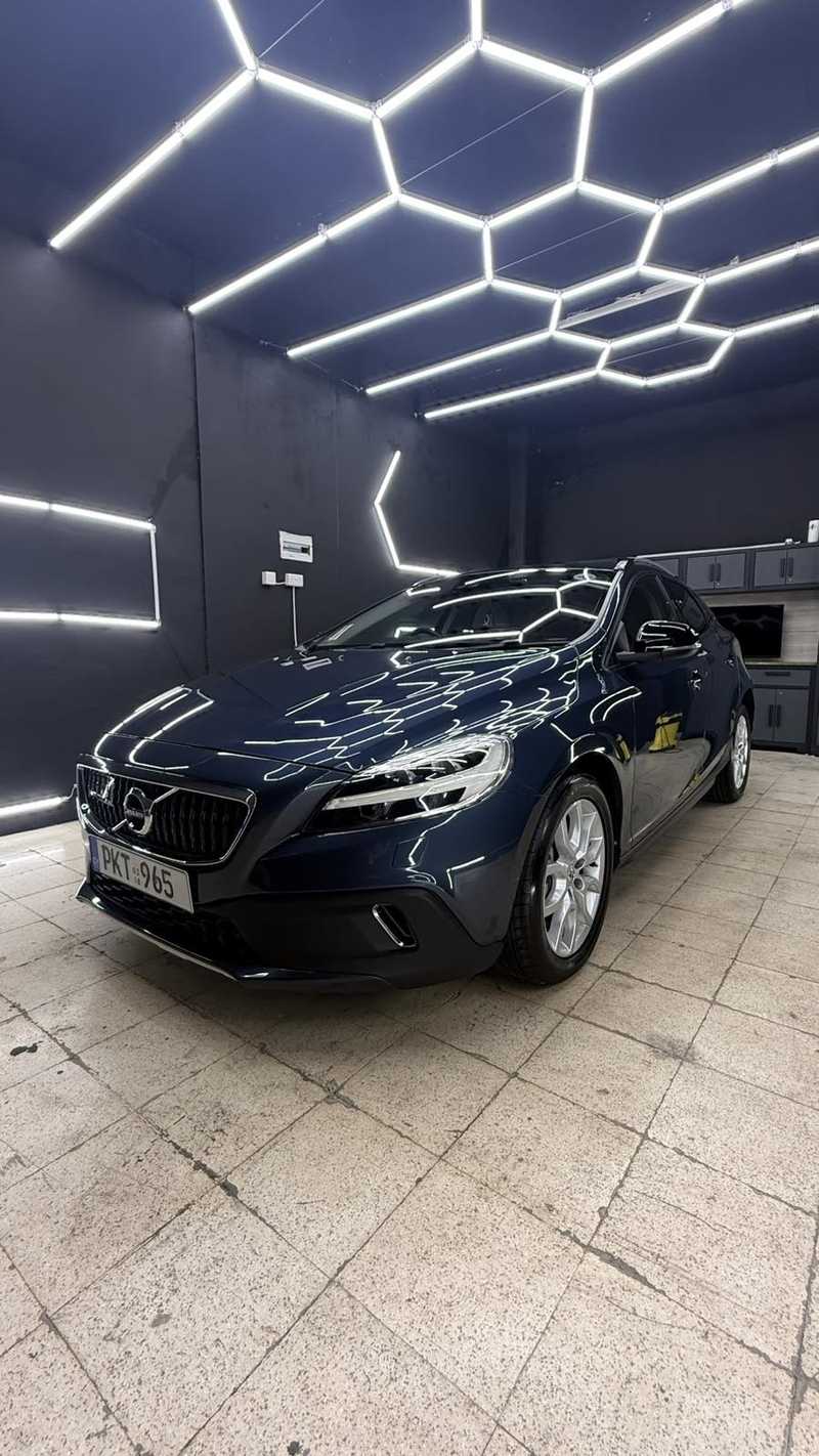 2018 Volvo V40 2,0L 2018 Cyprus