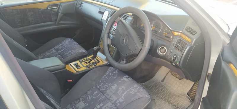 1998 Mercedes-Benz E-Class 2,0L 1998 Cyprus