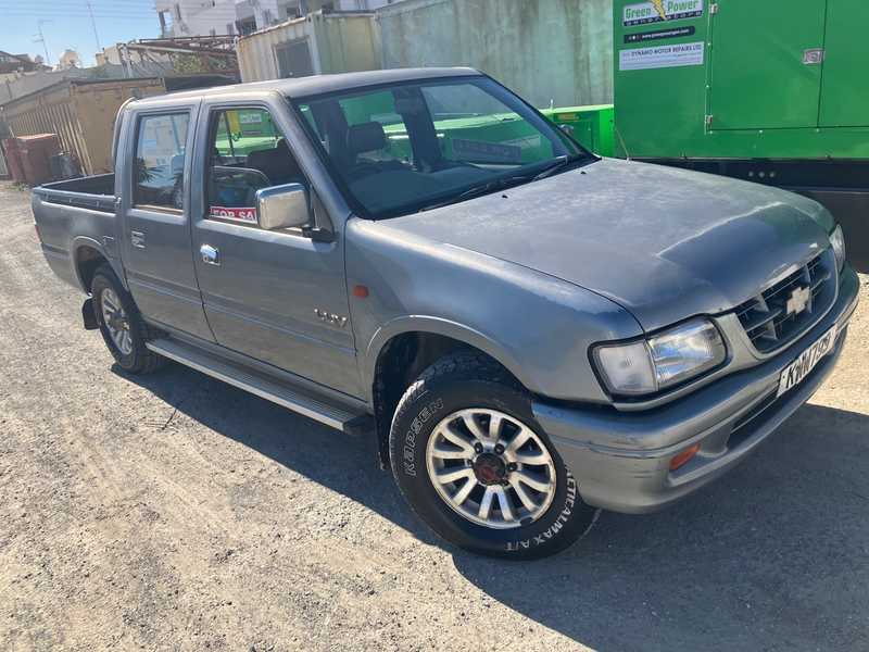 2000 Chevrolet Luv 2,8L 2000 Cyprus