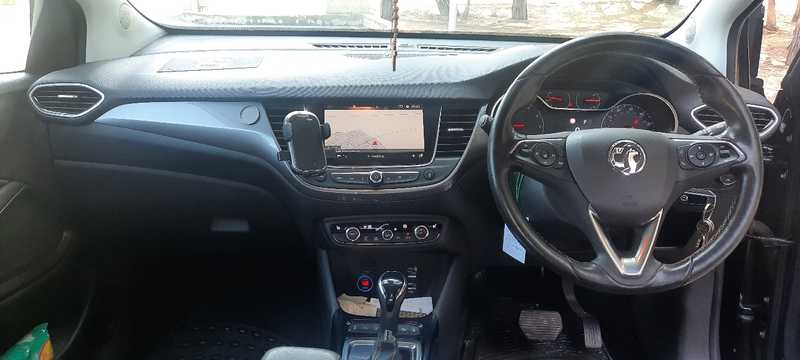 2018 Opel, Vauxhall Crossland X 1,2L 2018 Cyprus