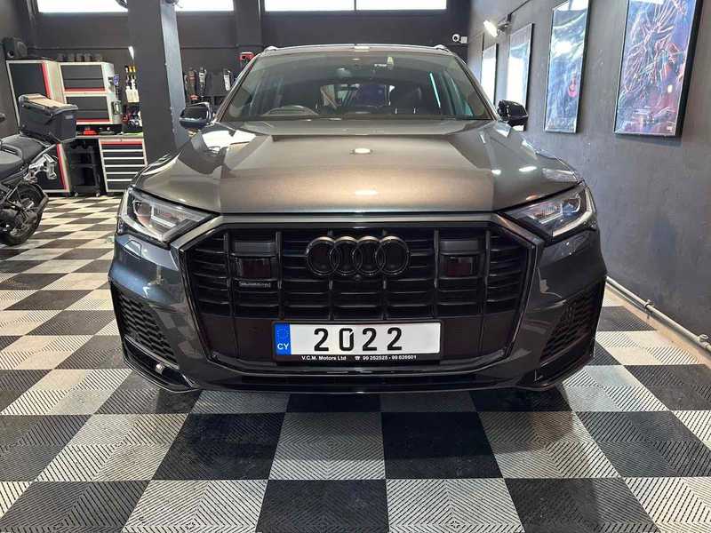 Audi Q7 3,0L 2022