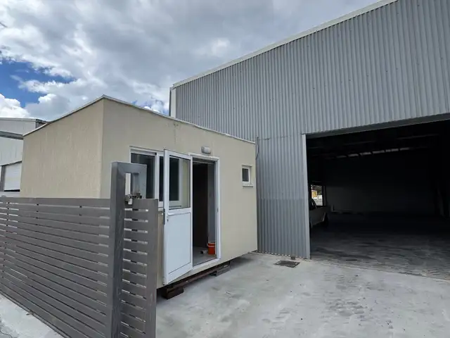 Industrial unit at geroskipou , paphos, Επαρχία Πάφου — Γεροσκήπου