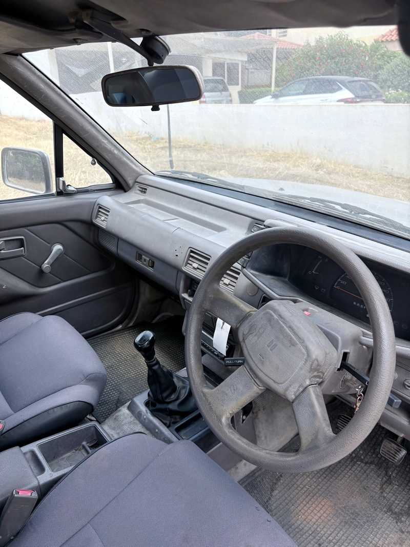 1992 Isuzu Pick-up 2,5L 1992 Cyprus