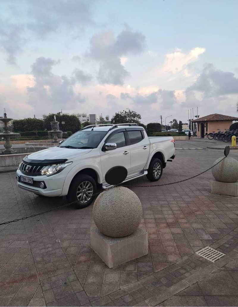 2019 Mitsubishi L200 4,2L 2019 Cyprus