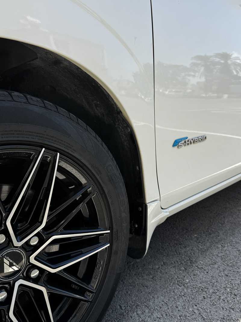 2018 Nissan Serena 2,0L 2018 Cyprus