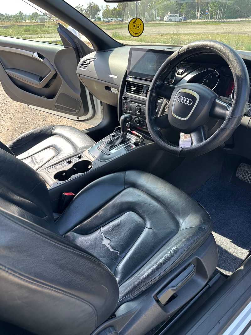 2010 Audi A5 2,0L 2010 Cyprus