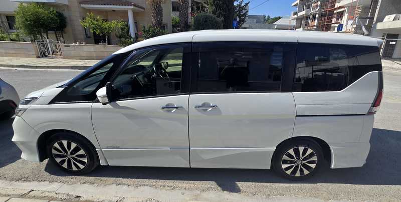 2020 Nissan Serena 2,0L 2020 Cyprus