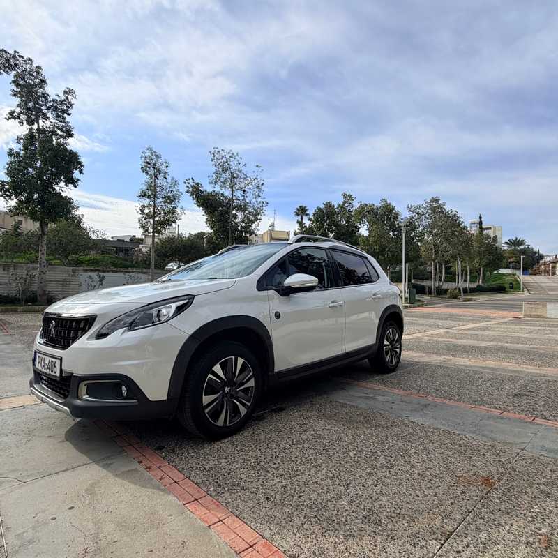 Peugeot 2008 1,2L 2020