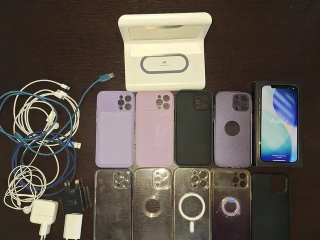 Iphone 12 pro max 256gb & accessories, Limassol — Germasogeia Tourist Area