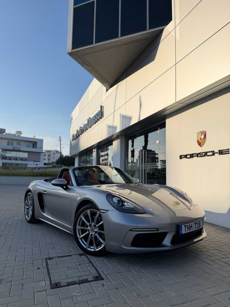 2016 Porsche 718 2,0L 2016 Cyprus
