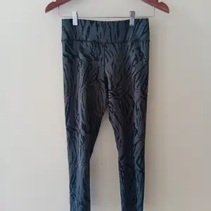 Adidas Sports Trousers, Επαρχία Λεμεσού — Άγιος Αθανάσιος