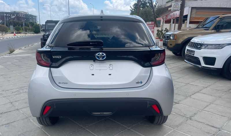 2022 Toyota Yaris 1,5L 2022 Cyprus