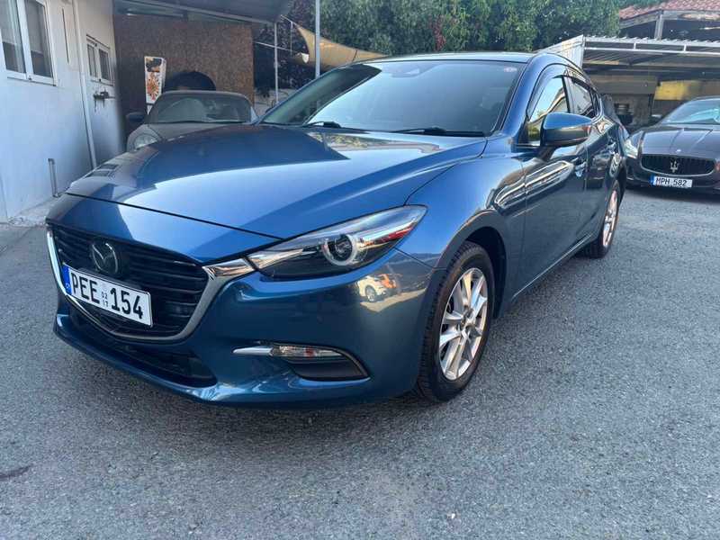 Mazda Axela 1,5L 2017