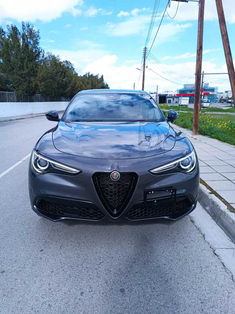 Alfa Romeo Stelvio 2,0L 2022