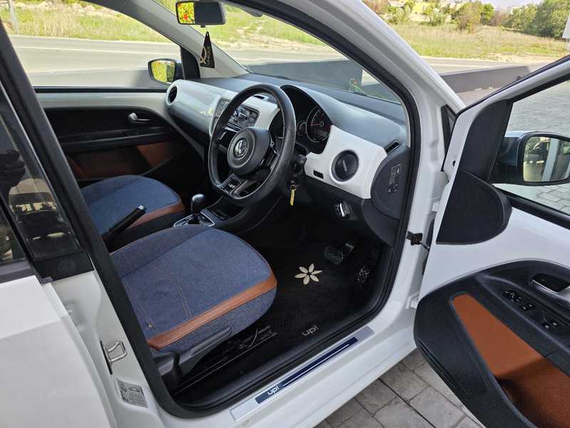 2016 Volkswagen UP 1,0L 2016 Cyprus