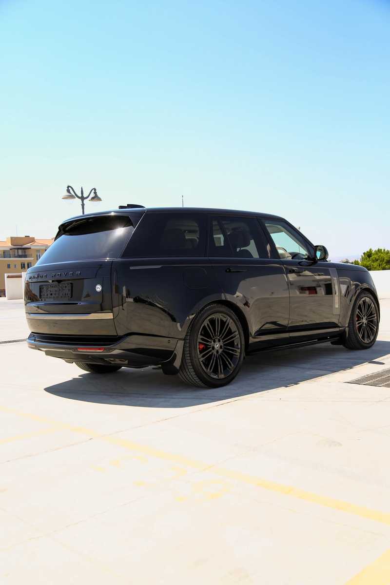 2024 Land Rover Range Rover 4,4L 2024 Cyprus