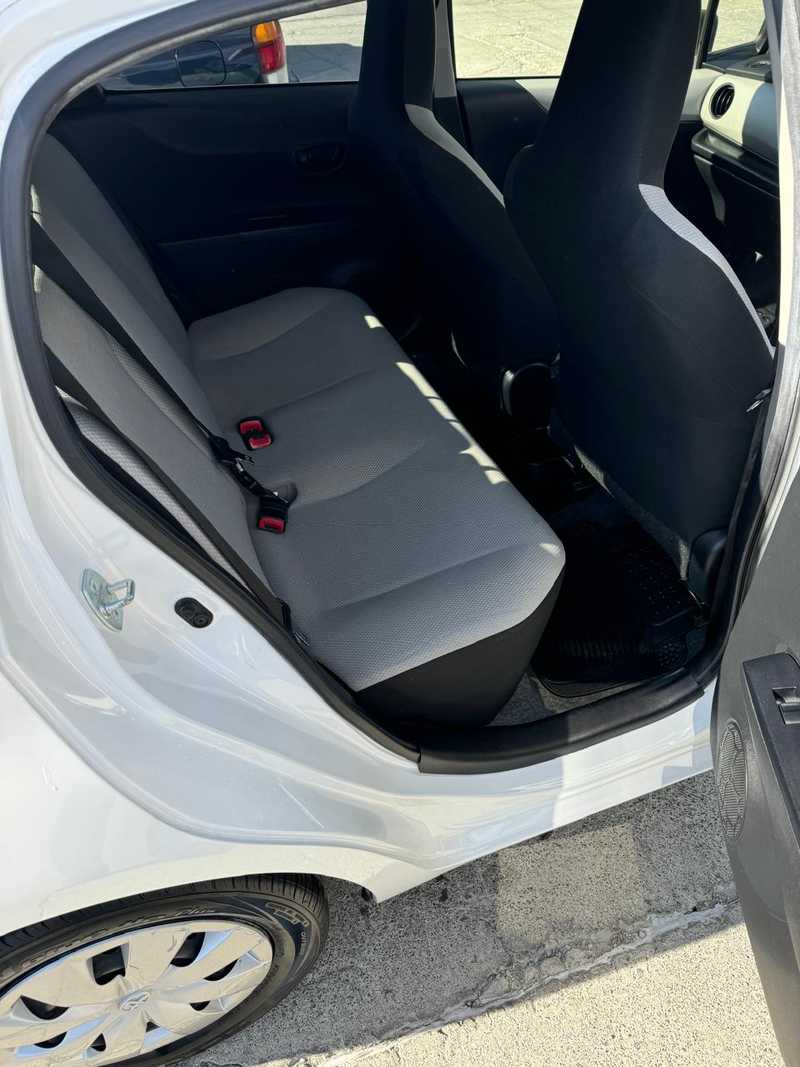 2014 Toyota Vitz 1,3L 2014 Cyprus
