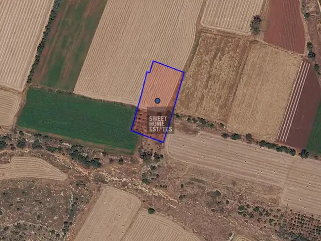 Tourist Field 5839 m², Επαρχία Αμμοχώστου — Λιοπέτρι