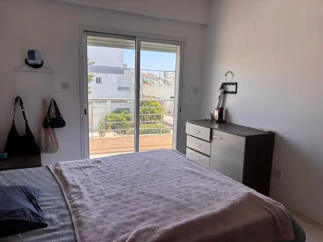 Room for a girl, Limassol — Limassol - Mesa Geitonia