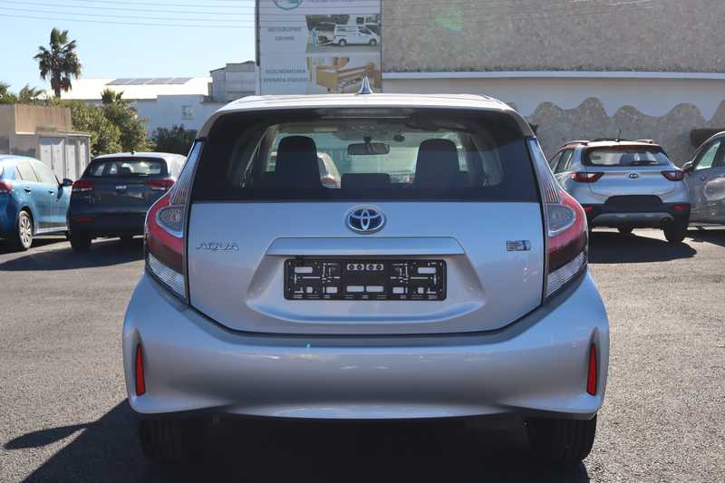 2021 Toyota Aqua 1,5L 2021 Cyprus