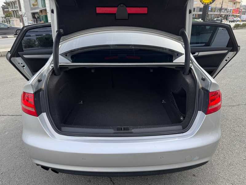 2012 Audi A4 2,0L 2012 Cyprus
