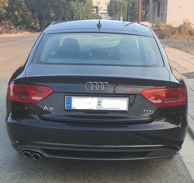 2010 Audi A5 2,0L 2010 Cyprus