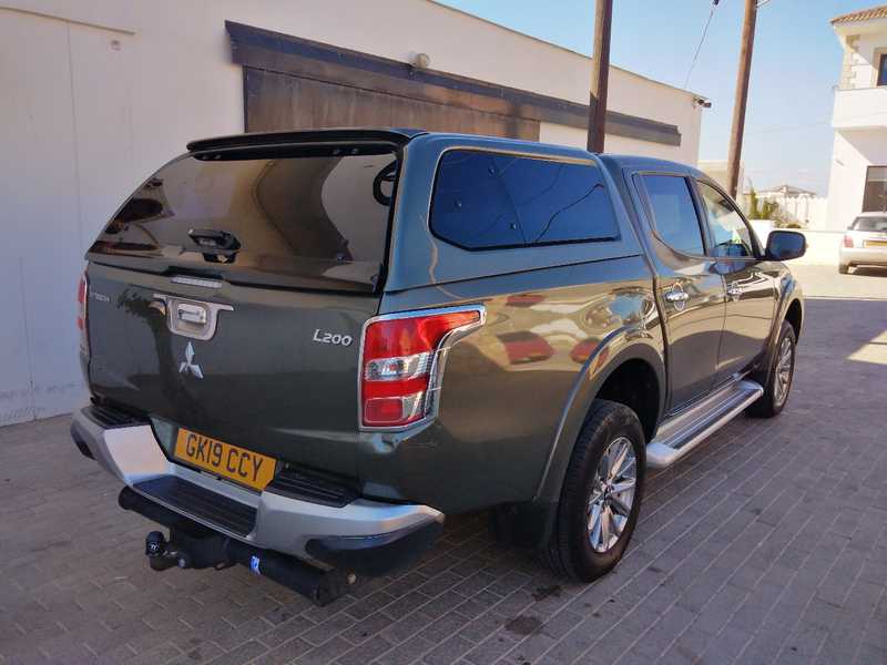 2019 Mitsubishi L200 2,4L 2019 Cyprus